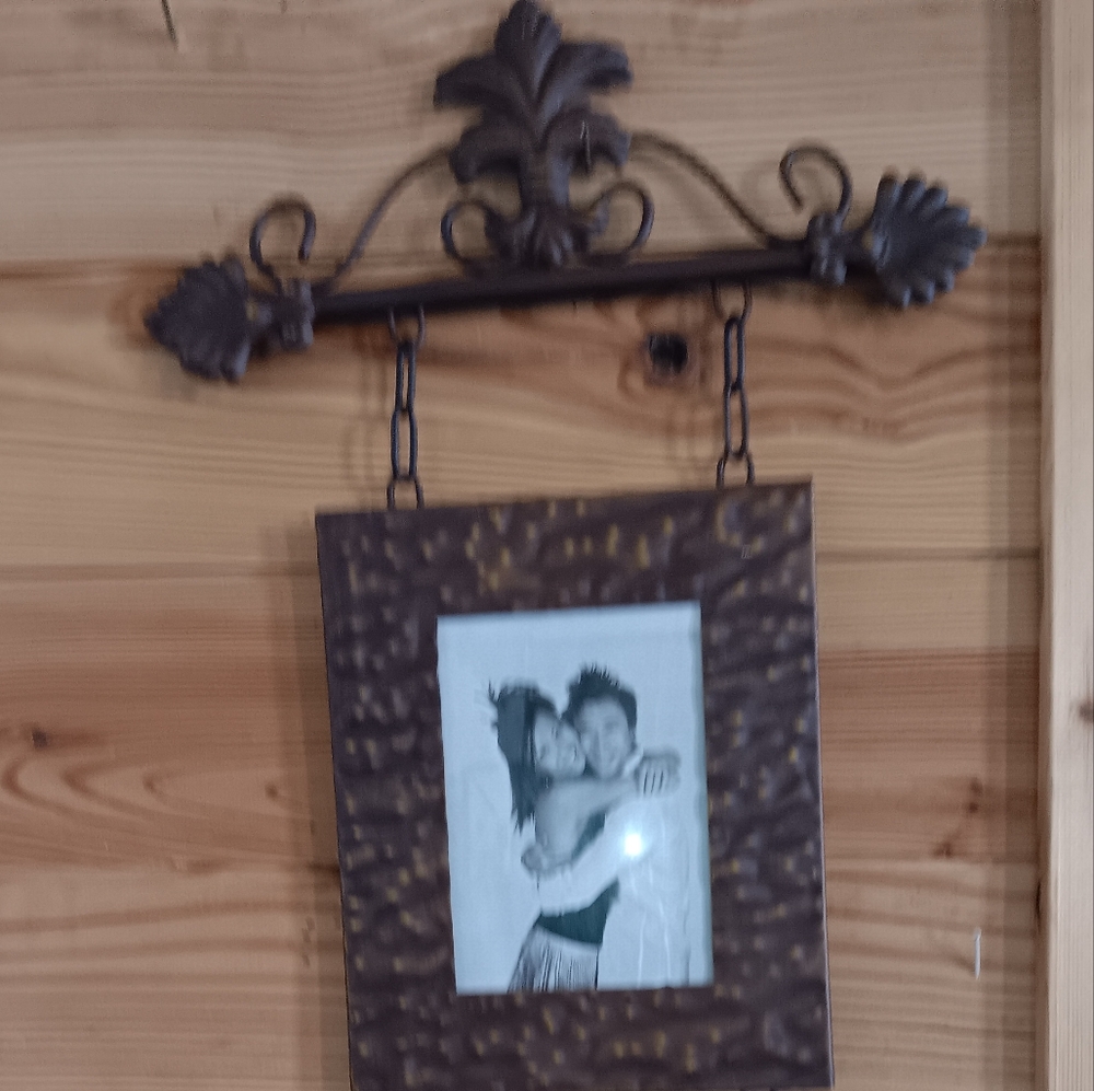 Picture frame - Picture 5 of 5
